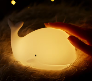 DreamWhale Silicone Night Light